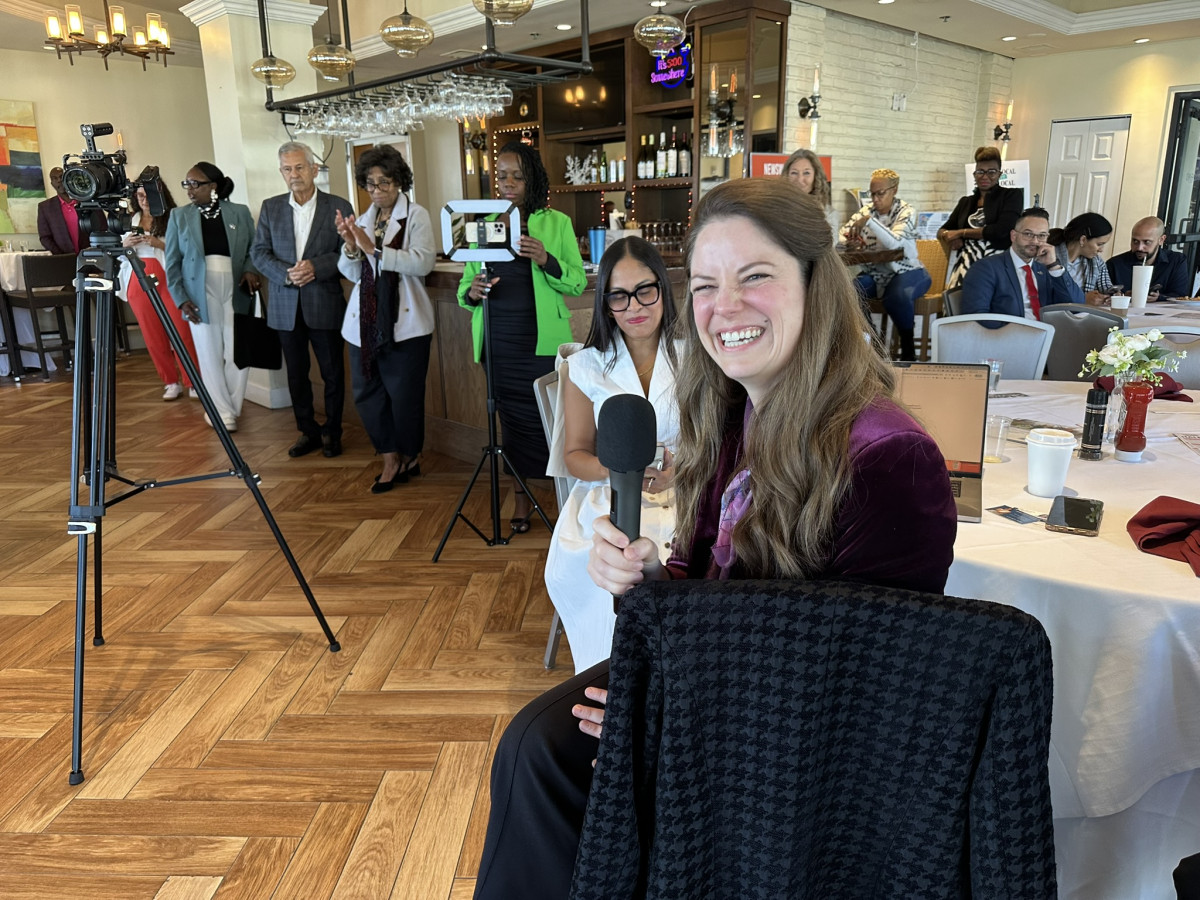 Newsworthy Stories Bring Your Business to the Beach: NetWORKcation