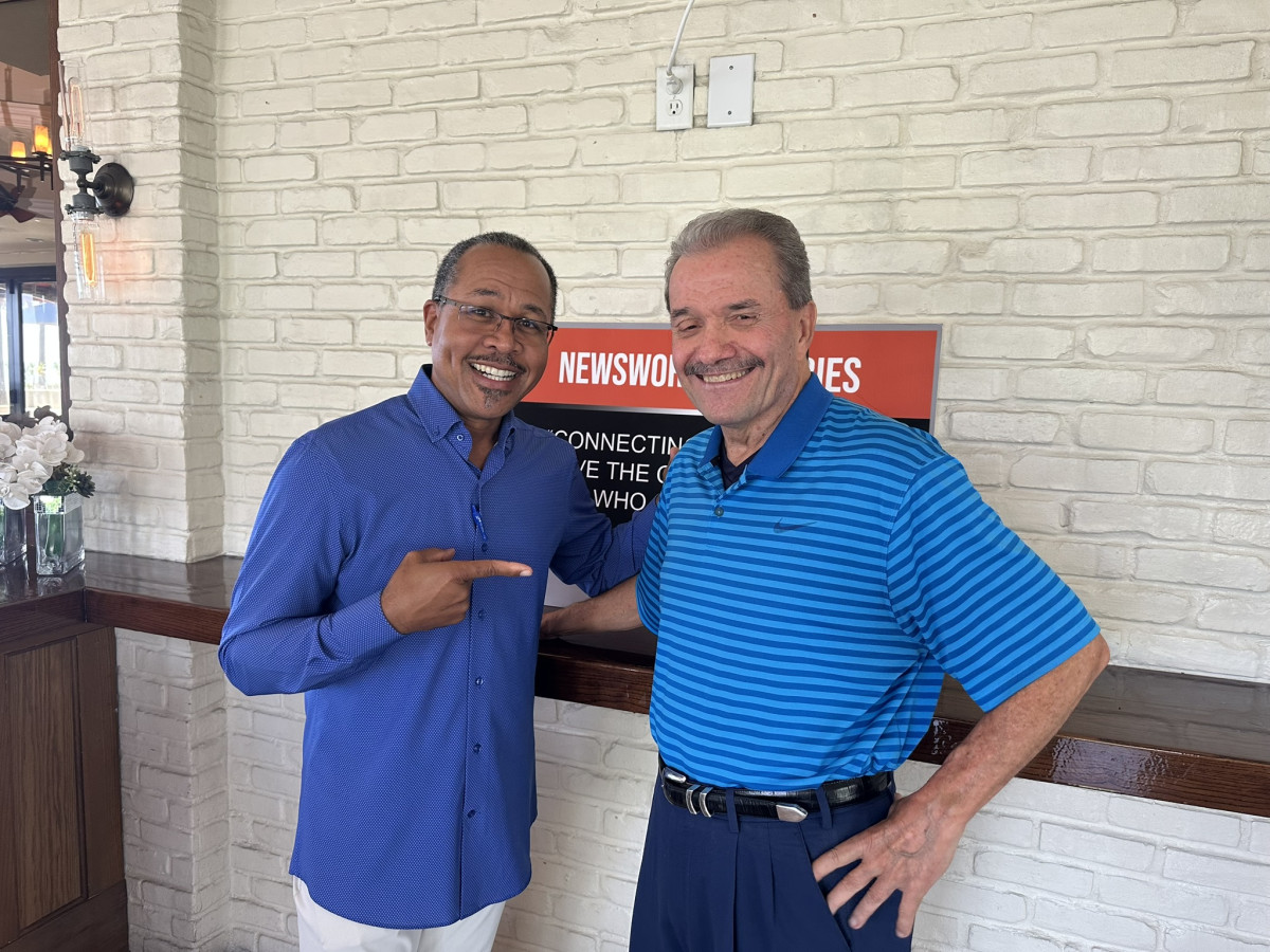 Newsworthy Stories Bring Your Business to the Beach: NetWORKcation