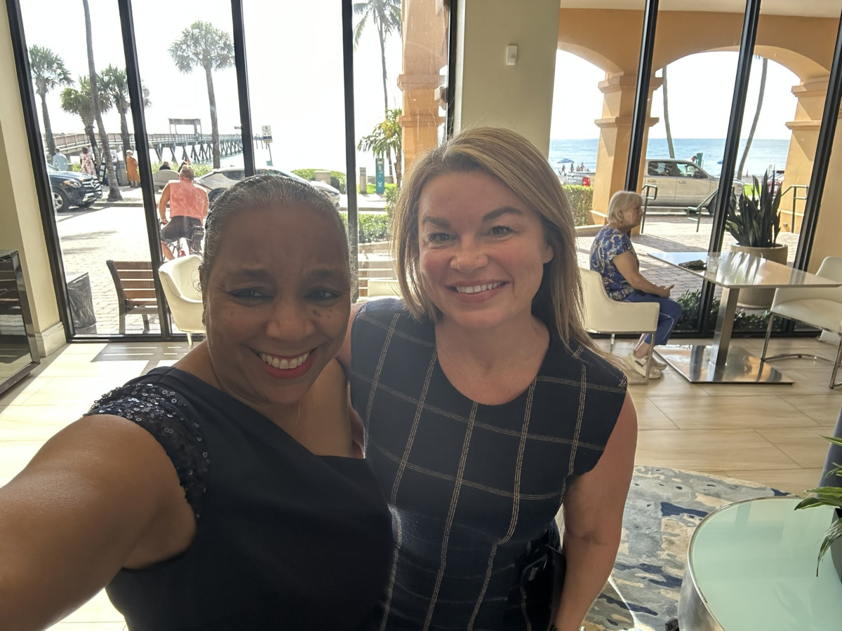 Newsworthy Stories Bring Your Business to the Beach: NetWORKcation
