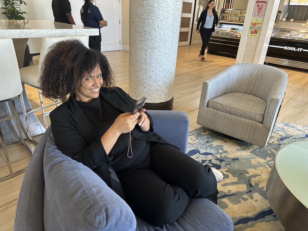 Newsworthy Stories Bring Your Business to the Beach: NetWORKcation